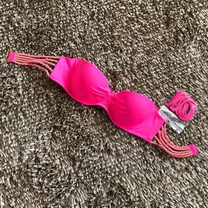 NWOT VS Hot Pink Bikini Top